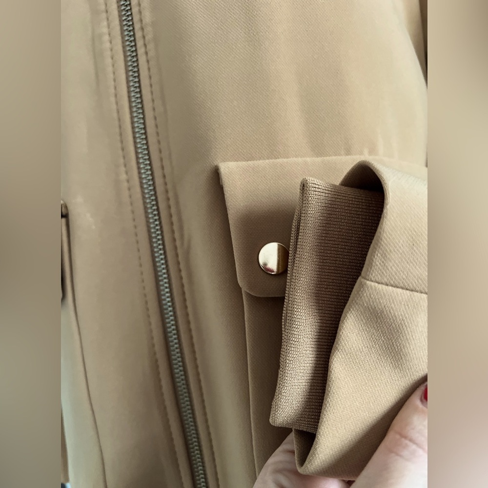 H&M‎ Jacket Salehm Tan Zippered Coat With Gold Button blazer jacket S size 4 - Picture 8 of 10